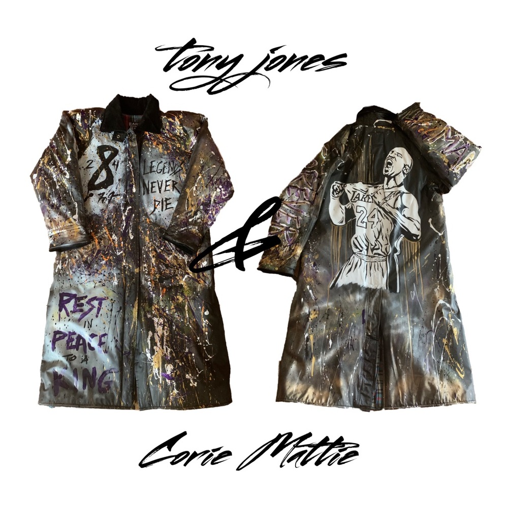 Kobe Bryant Lakers Extended Raincoat